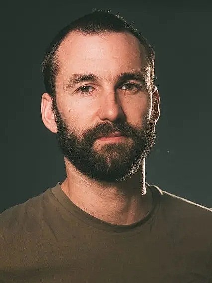 伊尼戈·阿兰巴里 Iñigo Arambarri照片
