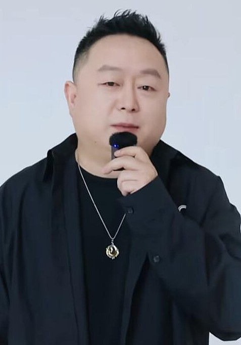 北辰 Chen Bei照片