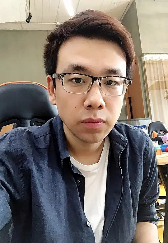贾炳祺 Bingqi Jia照片