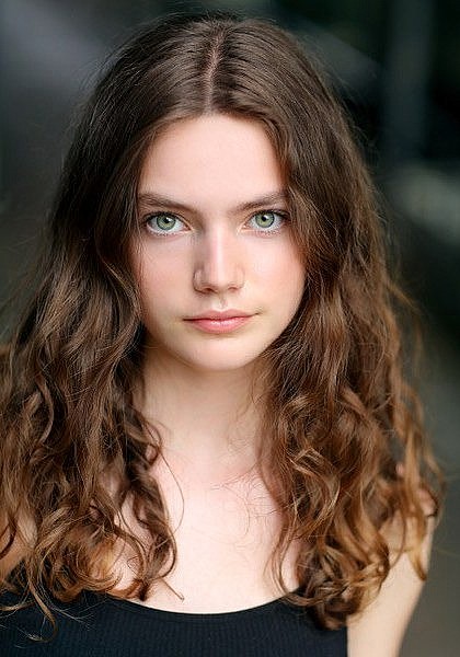 弗洛伦斯·亨特 Florence Hunt照片