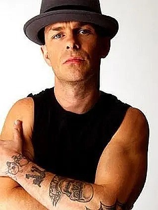 Tim Armstrong照片