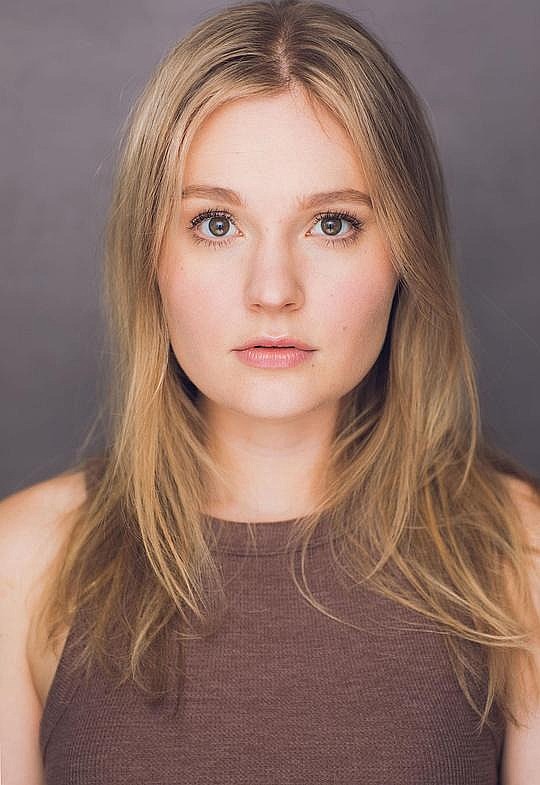 萨拉·伯恩 Sarah Borne照片