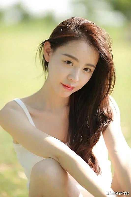 李雨洋 Yuyang Li照片