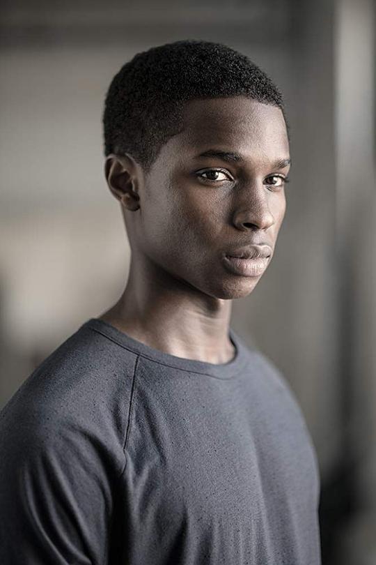 凯达·威廉姆斯特灵 Kedar Williams-Stirling照片