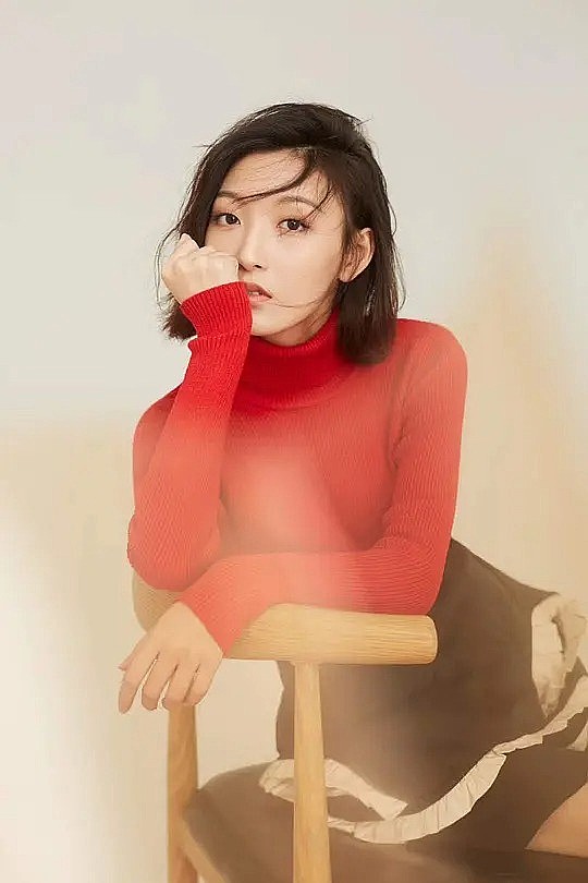 章严匀 Yanyun Zhang照片