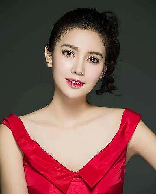 刘凌菱 Lingling Liu照片