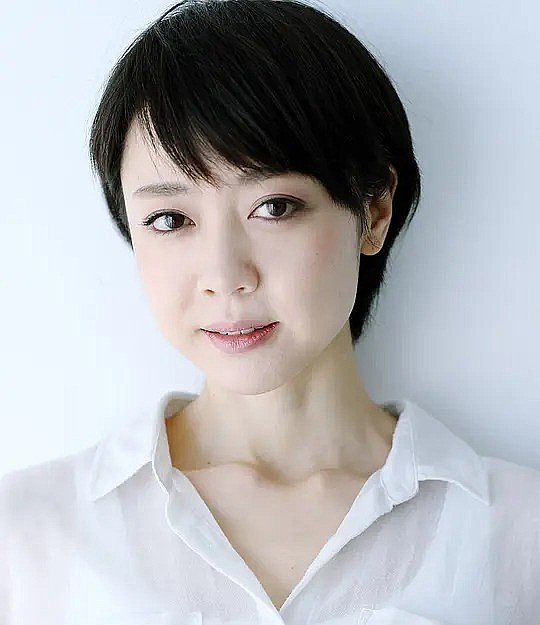 瑛莲 Elen照片