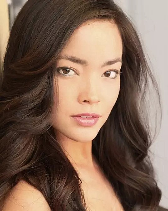 凯蒂·科克雷尔 Katie Cockrell照片
