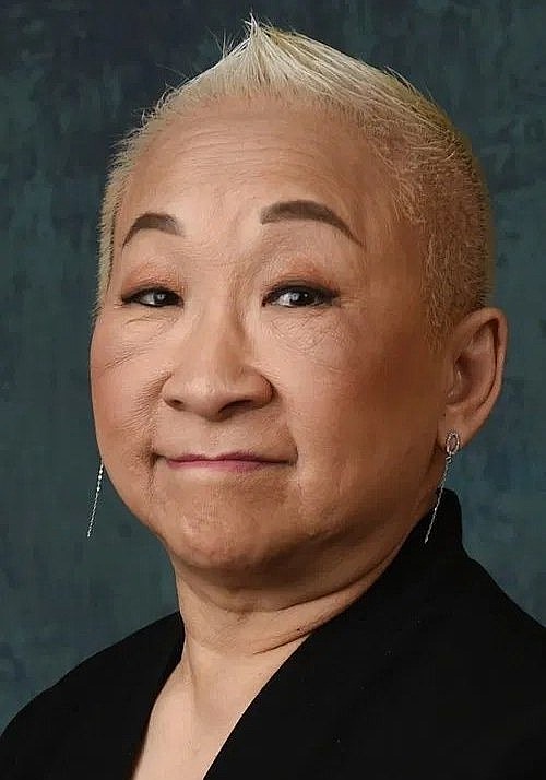 洛里·谭·钦 Lori Tan Chinn照片