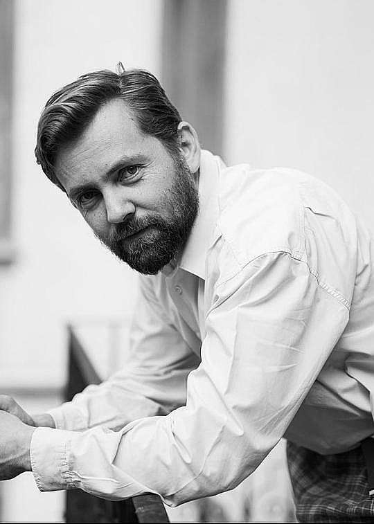 佩德罗·林涅尼奇卡 Petr Lněnička照片