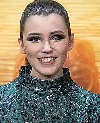 贾迪特·安普迪亚 Judit Ampudia照片