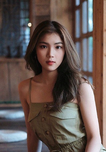 彭嘉伊 Jovane Phang照片