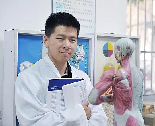 冯筱扬 Dr.Baa照片