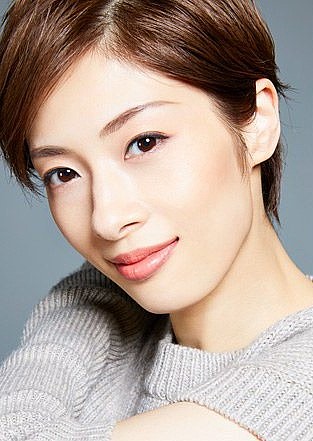 明日海里奥 Asumi Rio照片