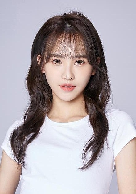 蒋申 Shen Jiang照片