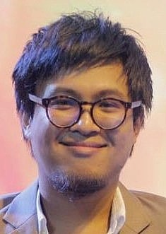 卡纳瓦特·宋瓦里巴塔尔 Kanawat Sungvaributr照片