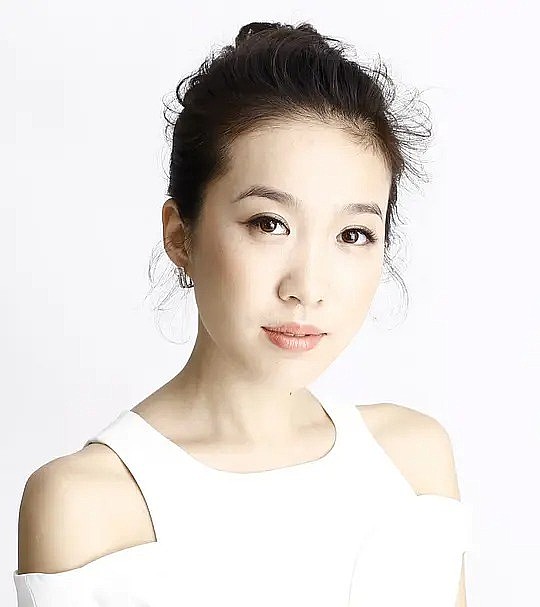 周杰妮 Jenny Zhou照片