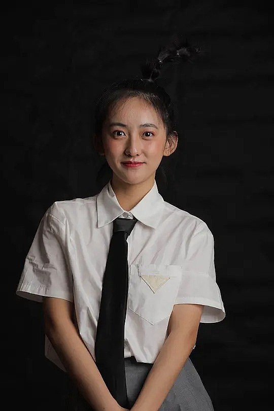 顾书齐 Shuqi Gu照片