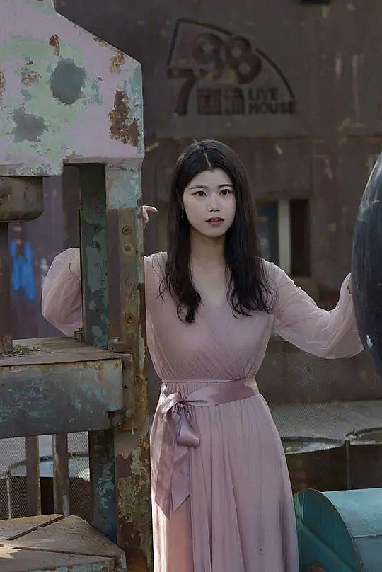 陈诗雅 Shiya Chen照片