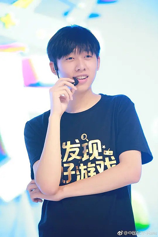王瀚哲 Zhehan Wang照片