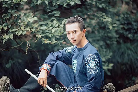 傅汉源 Hanyuan Fu照片