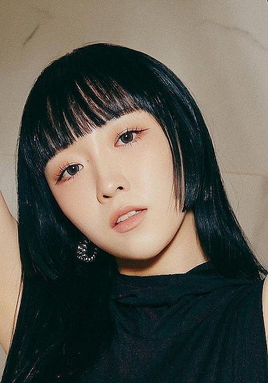 李彩正 Chae-jeong Lee照片