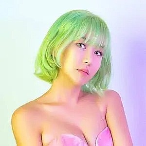 金秀熙 Queen WA$ABII照片