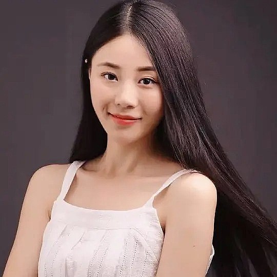夏衔 Xian Xia照片