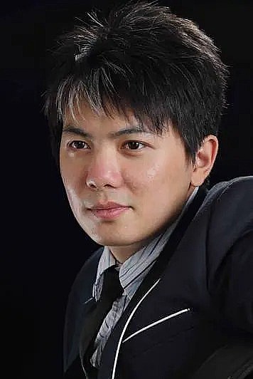 姜威 Wei Jiang照片