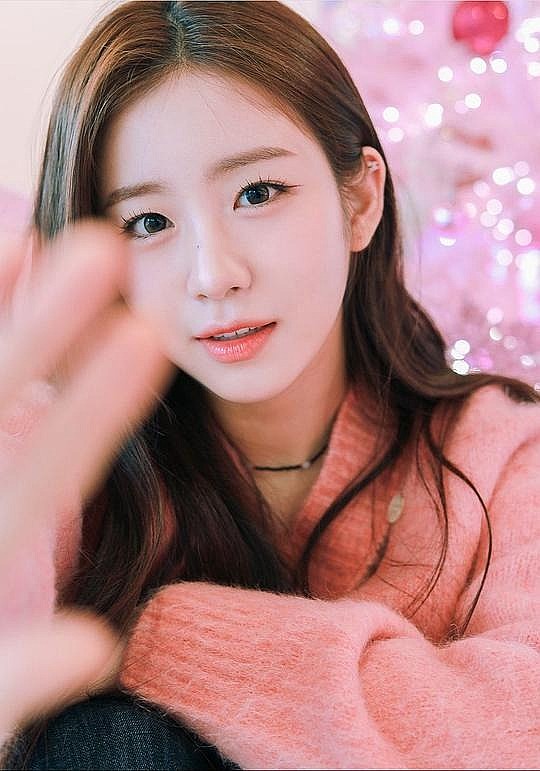 宇妍 Wooyeon照片