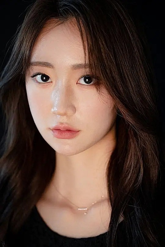 崔秀真 Su-jin Choi照片