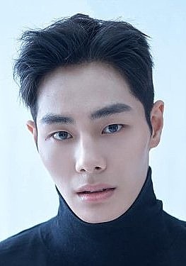 赵成元 Jo Sung Won照片