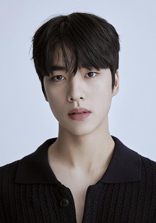 曹瀚结 Cho Han Gyeol照片