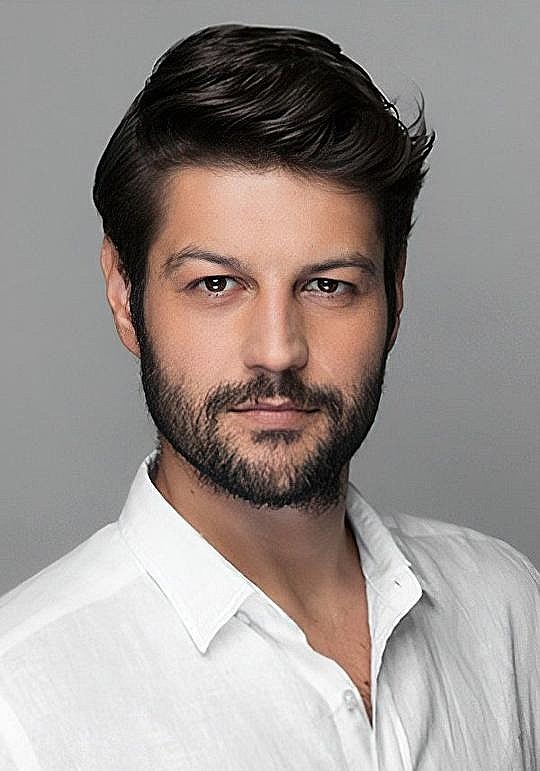 塞尔哈特·泰奥曼 Serhat Teoman照片