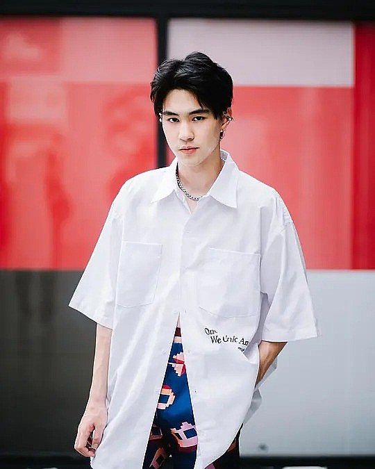 皮纳潘·仲查伦帕尼奇 Peerapun Chungcharoenpanich照片