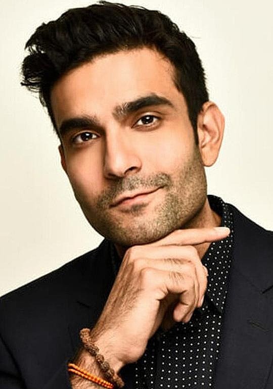 杜夫·乌戴·辛格 Dhruv Uday Singh照片