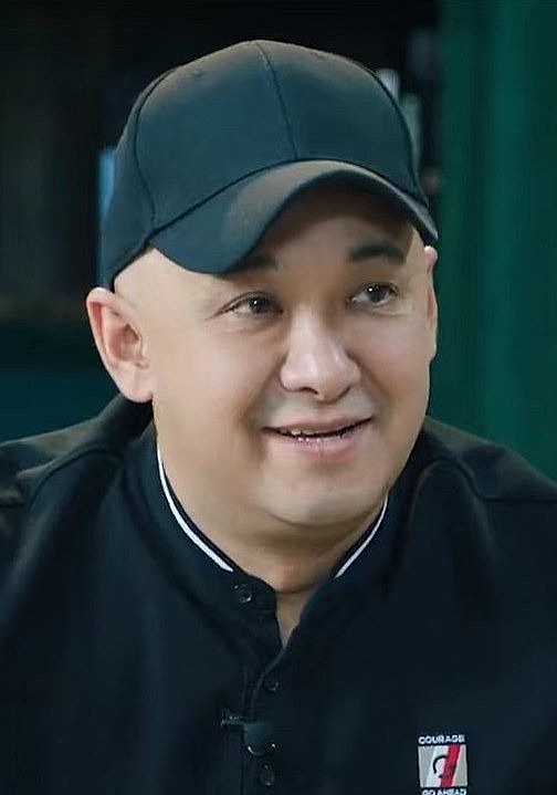 麦尔丹·买海提 Mardan Mahat照片