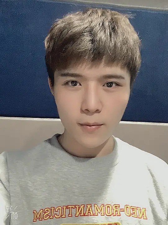 王兴康照片