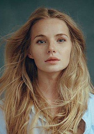 玛丽亚·乌利亚诺娃 Mariya Ulyanova照片