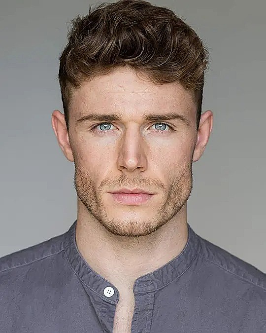 卡勒姆·科尔 Callum Kerr照片