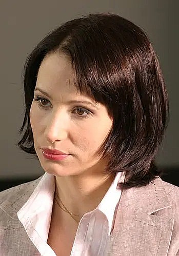 亚历山德拉·波夫斯卡 Aleksandra Poplawska照片