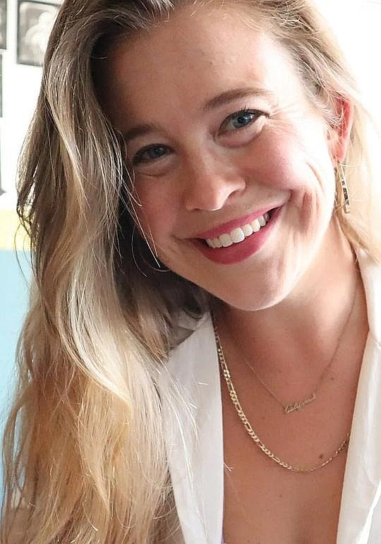 凯特琳·桑德斯 Caitlin Saunders照片