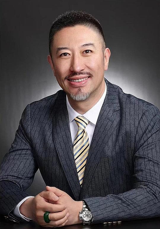 肖齐 Qi Xiao照片