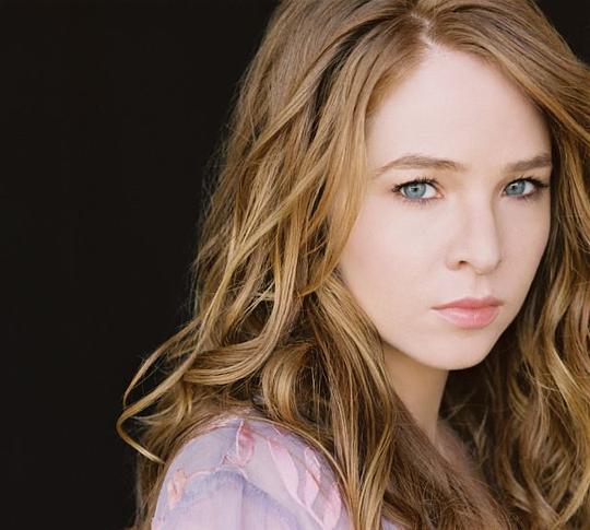 特丽莎·拉法切 Trisha LaFache照片