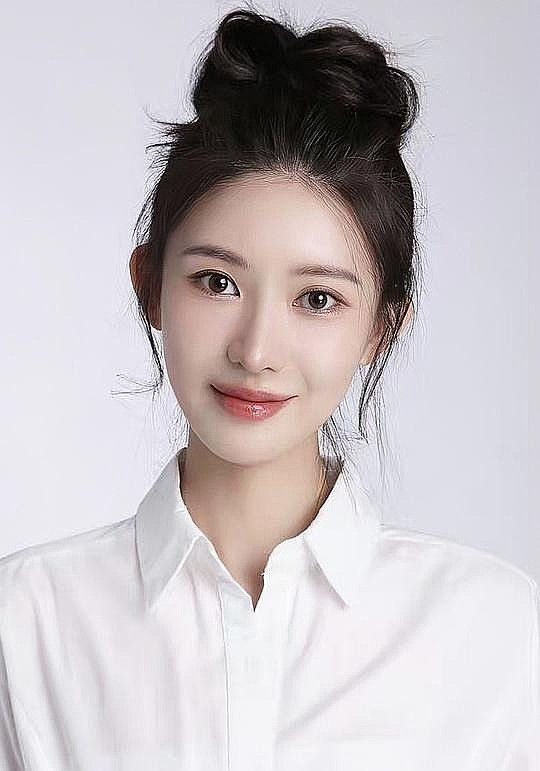 李奕臻 Yizhen Li照片