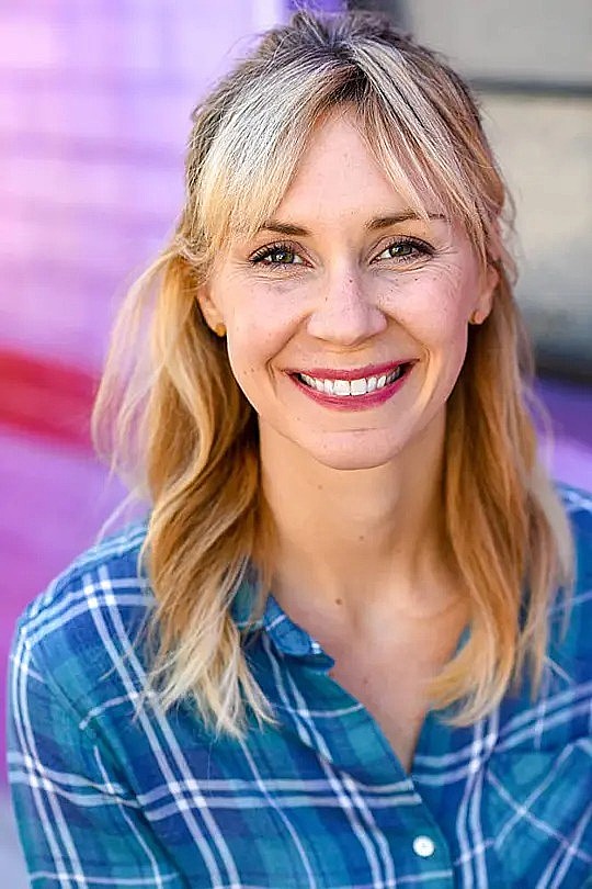 贝丝·霍伊特 Beth Hoyt照片