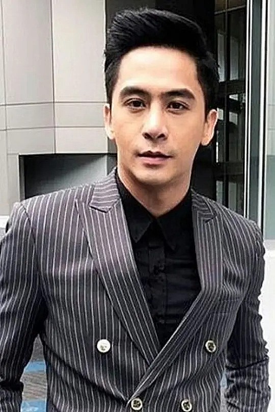 周.艮欧若戈.塔潘努特 Jor George Tapanut照片