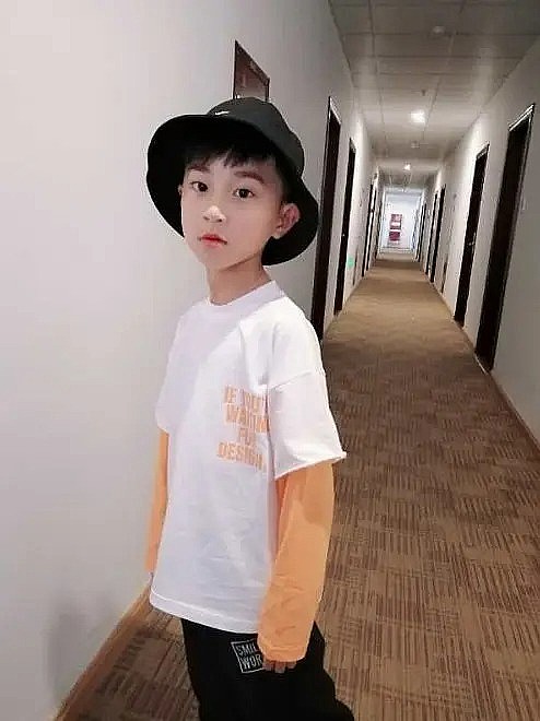 杨晨睿 Chenrui Yang照片