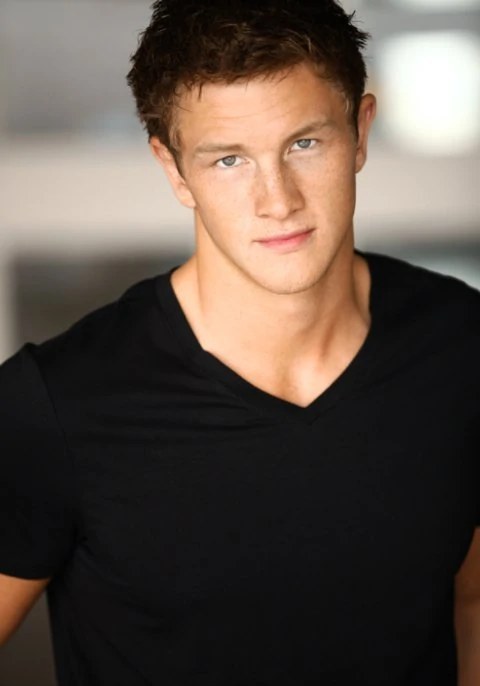 安东尼·科尼切尼 Anthony Konechny照片