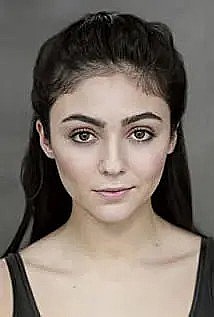 奥利维亚·伯恩斯顿 Olivia Bernstone照片